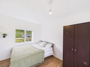 Bedroom - click for photo gallery